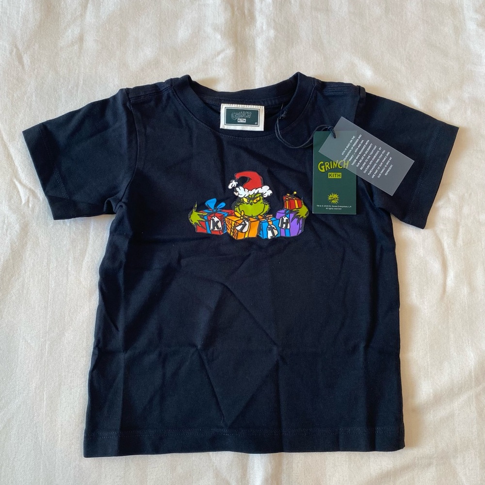 NWT Kids Kith X Grinch Presents Tee Black Size 2T Christmas Limited Edition
